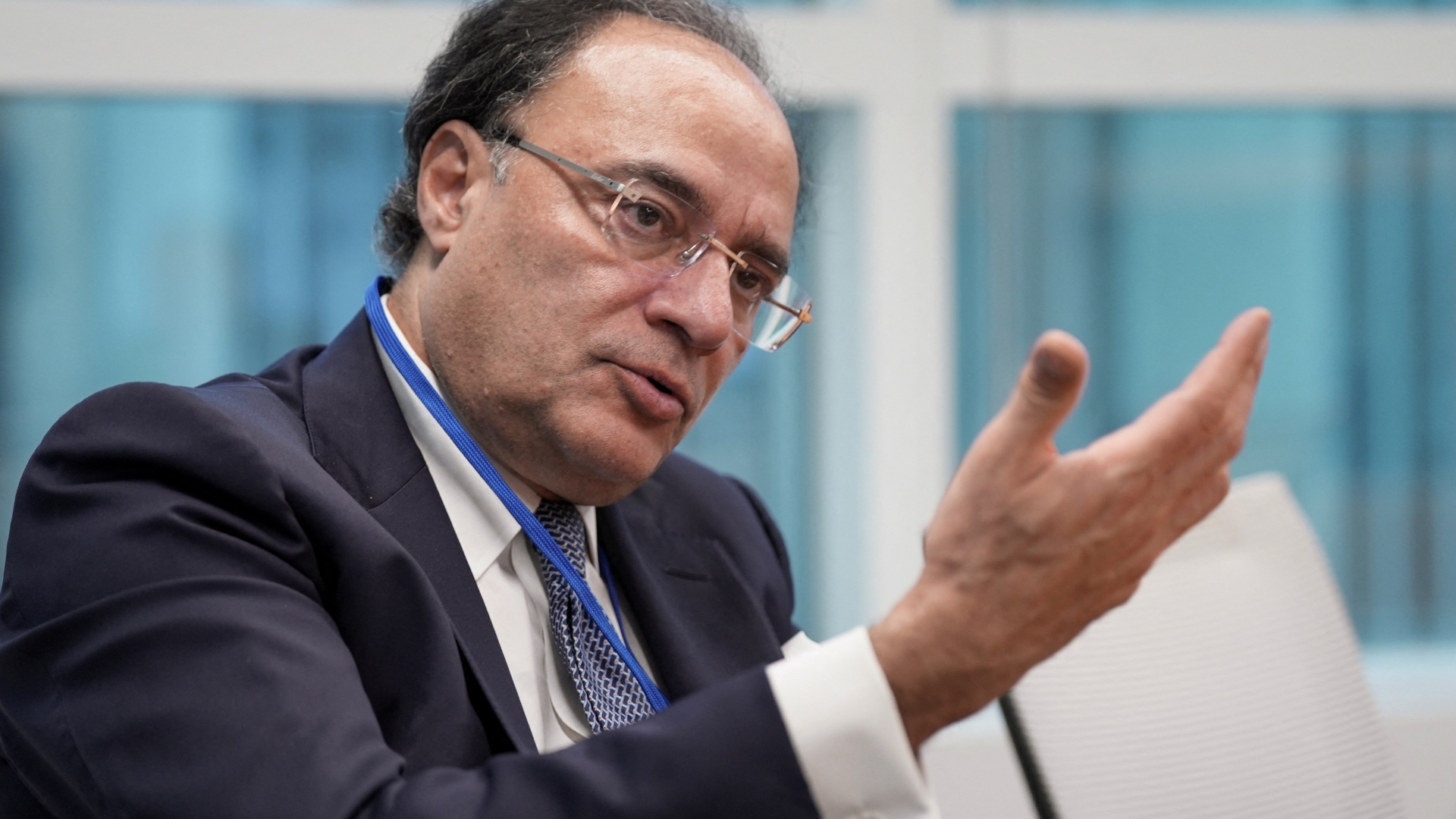 'Video thumbnail for Pakistan unveils new budget as citizens struggle with inflation and unemployment'