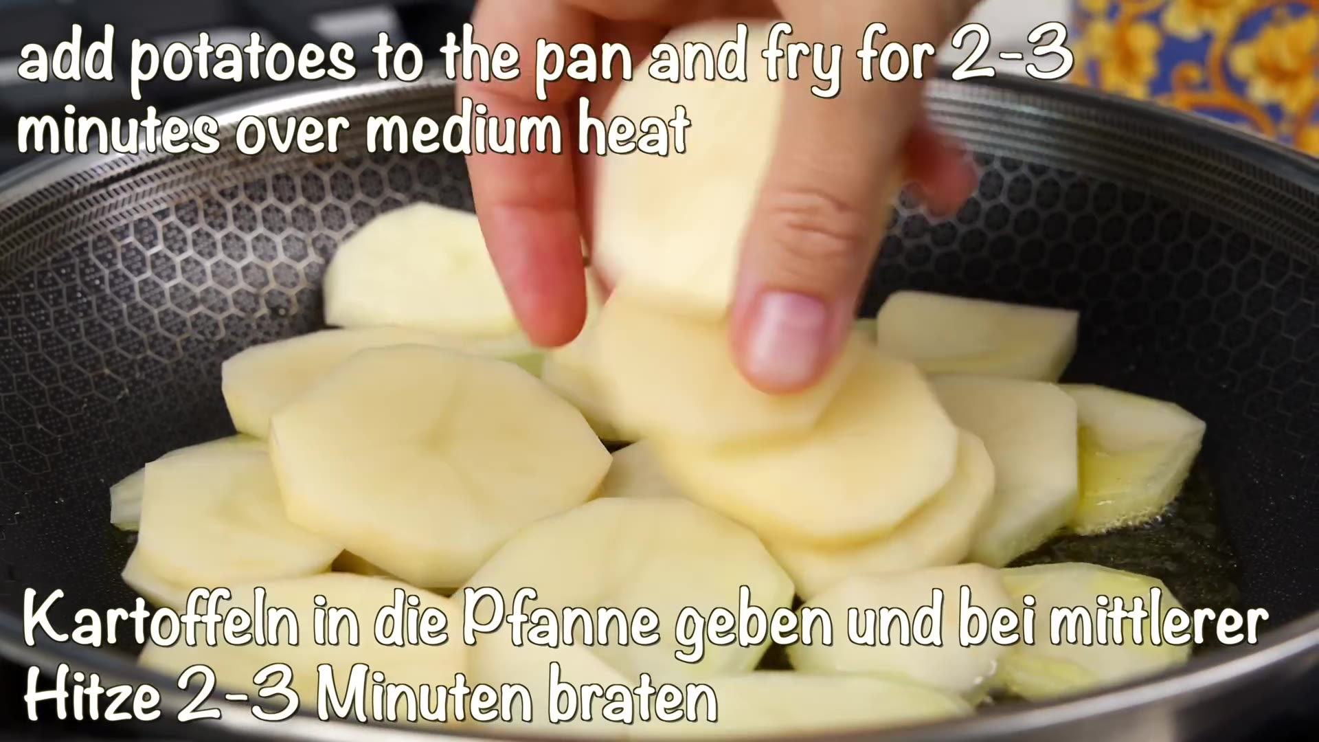 Video thumbnail for Only a few ingredients! Just add eggs to potatoes. It's so delicious! Easy breakfast lunch or dinner (1080p 30fps)