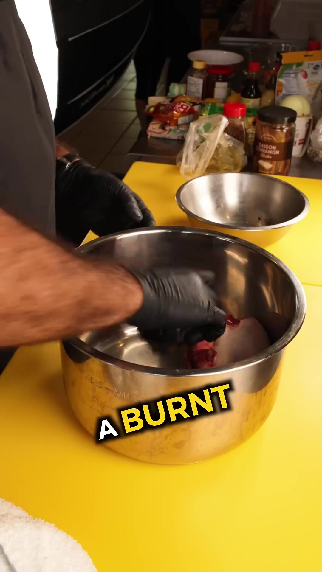 Video thumbnail for 17.3 Levels of Ramen (1920p 24fps)