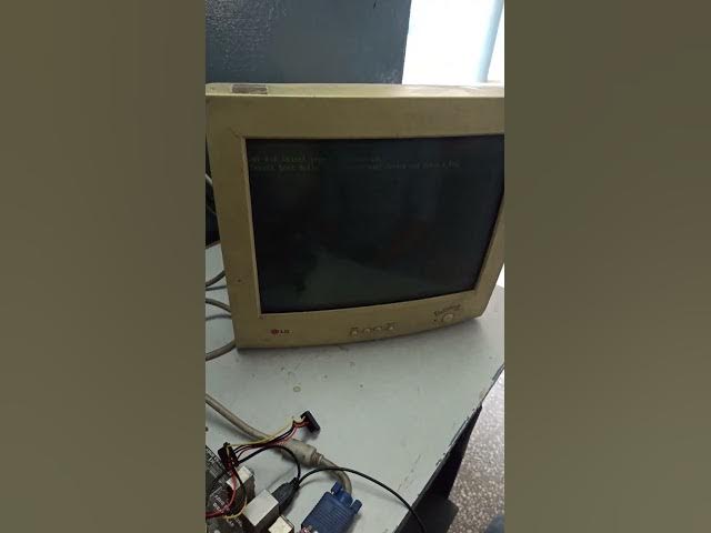 Video thumbnail for How To Boot From USB On An Old PC - Change Boot Device Priority and Windows Setup (HINDI)