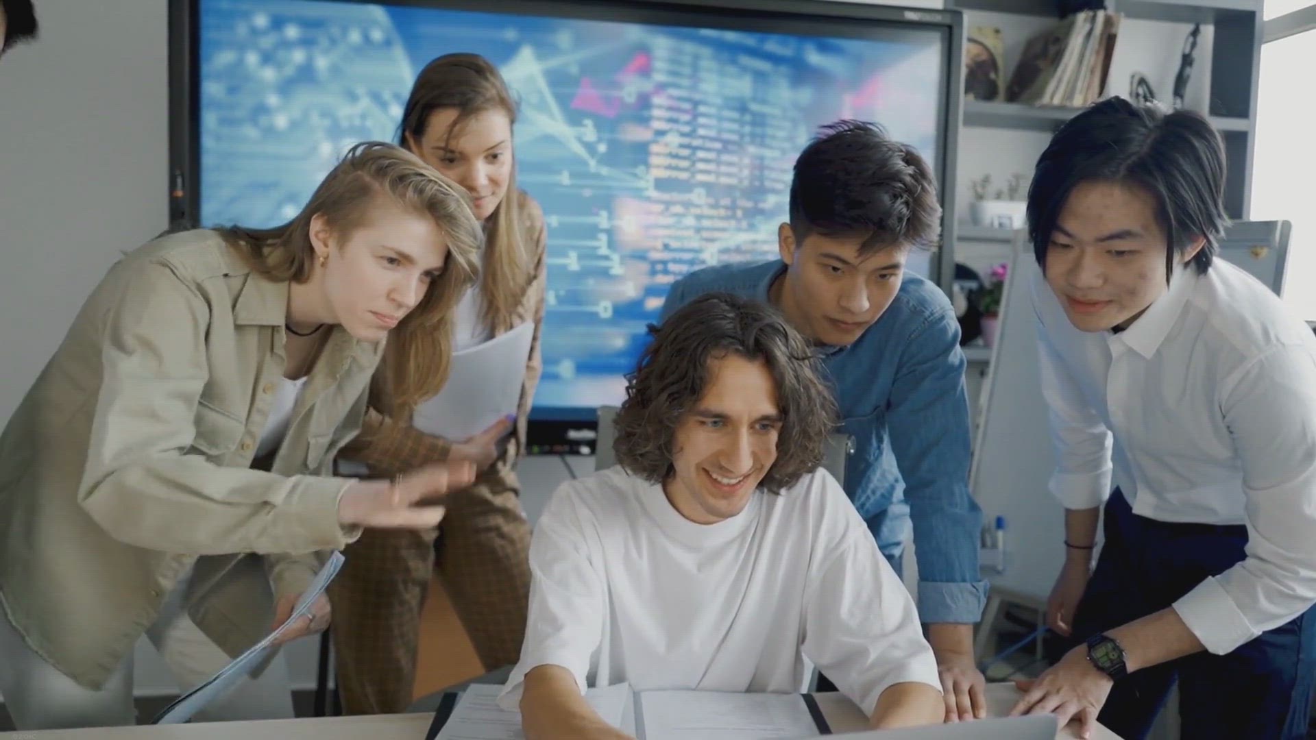 'Video thumbnail for Exploring Emerging Technologies and Frameworks Complementing Flutter'