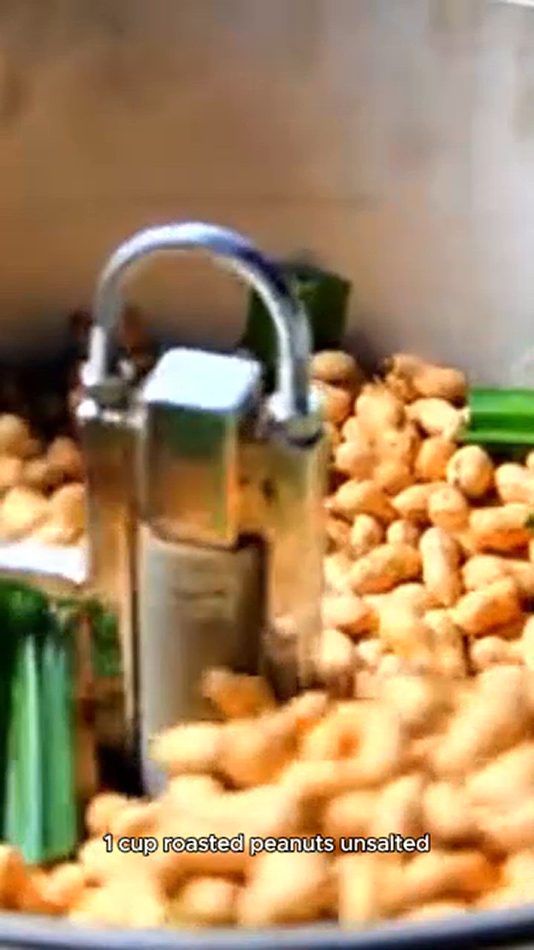 Video thumbnail for Pea 'n' peanut salad