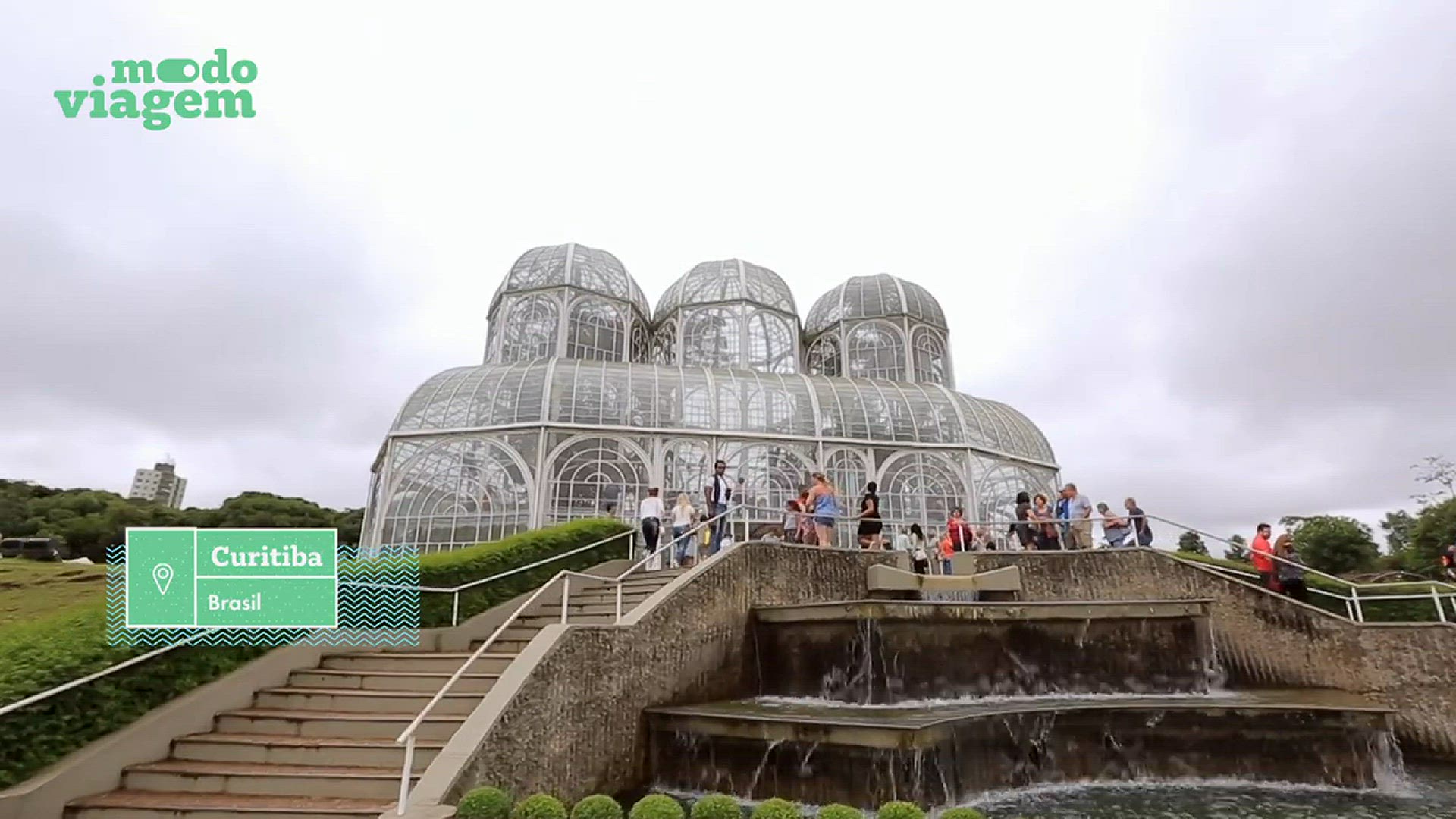 'Video thumbnail for Dicas Imperdíveis de Curitiba: Jardim Botânico, Barreado e Muito Mais! 🌿✨'