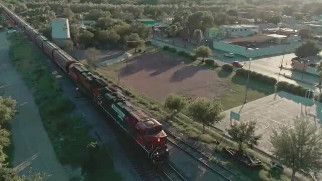 Video thumbnail for This Country is Experiencing a Real Rail Revival