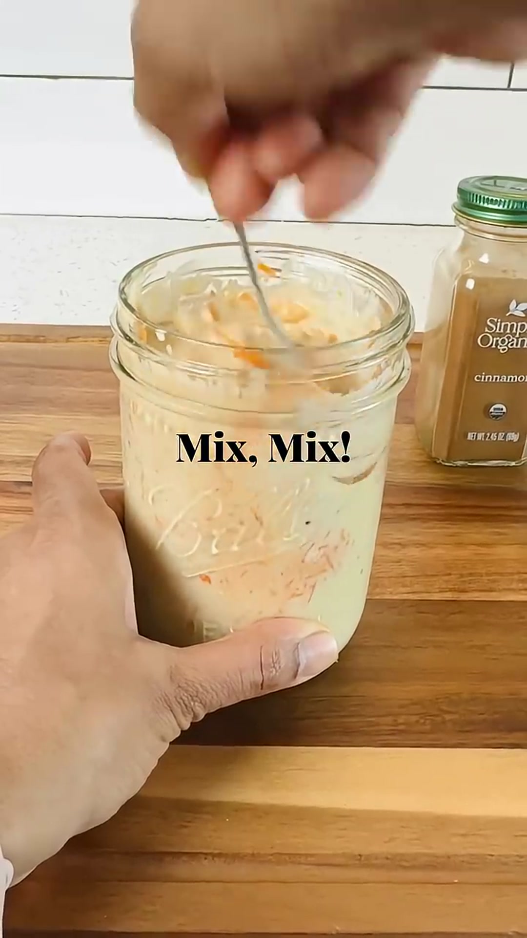 Video thumbnail for Weight Loss Carrot Cake Oats _ 39g High Protein Breakfast _shorts(720P_HD)