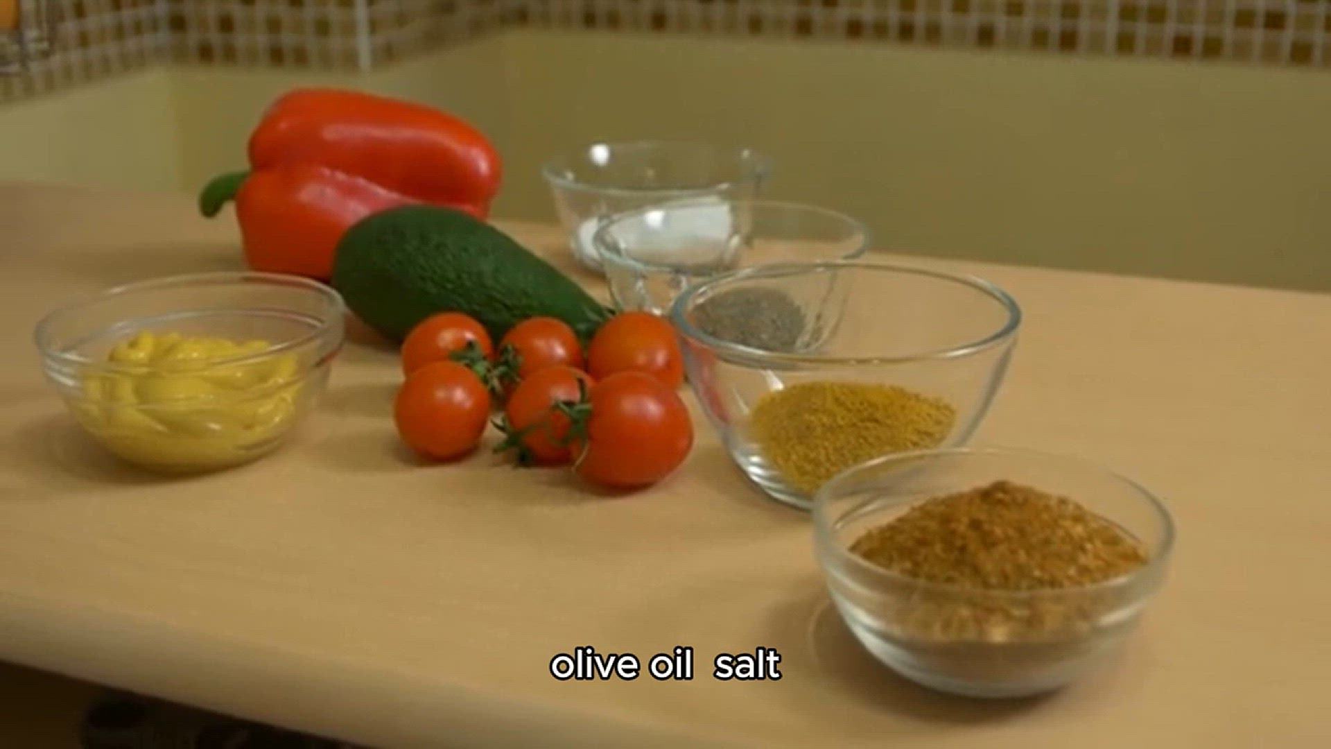 Video thumbnail for Avocado and tomato sandwich recipe