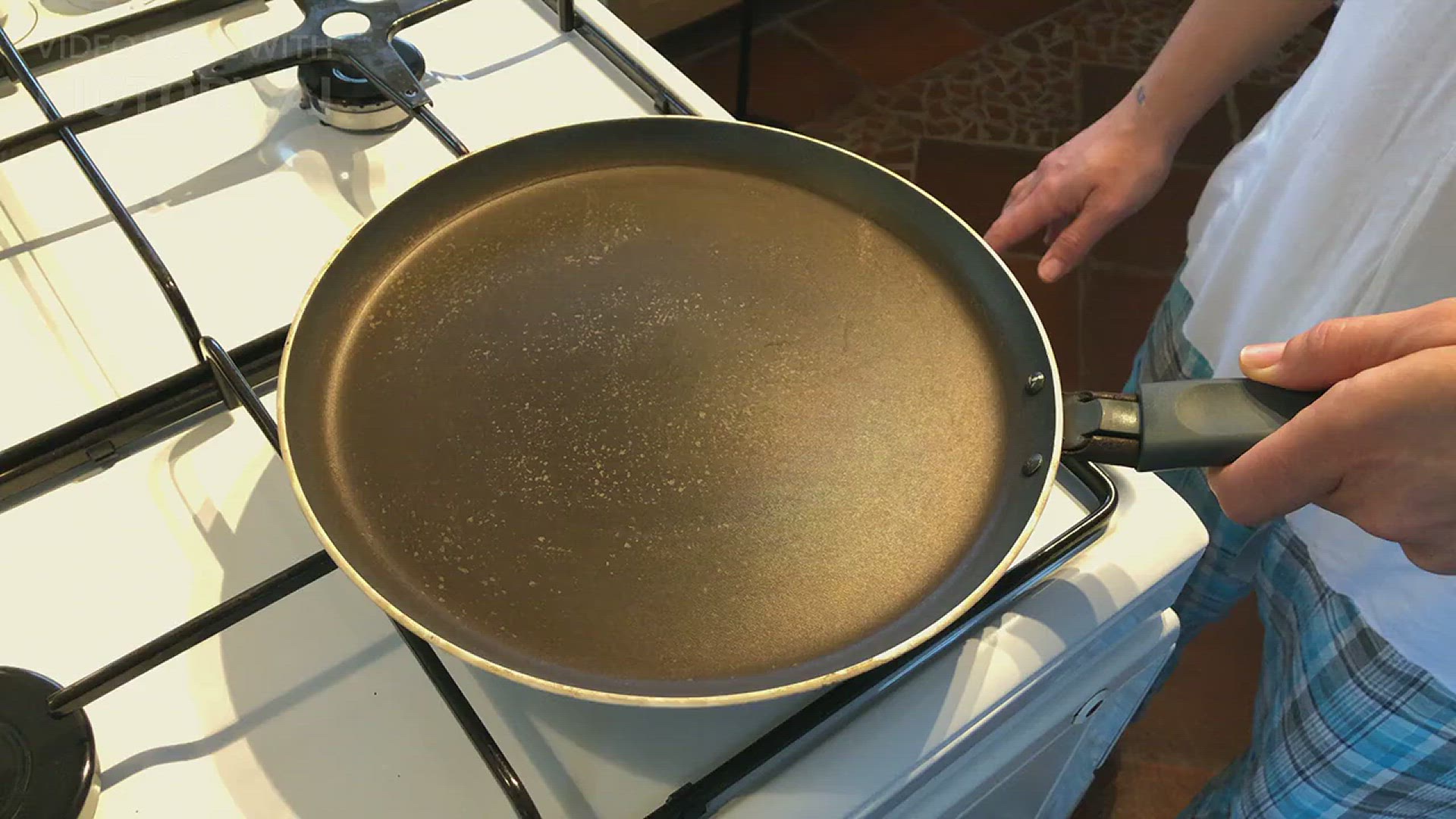 'Video thumbnail for PanCakes Simple Recipe '