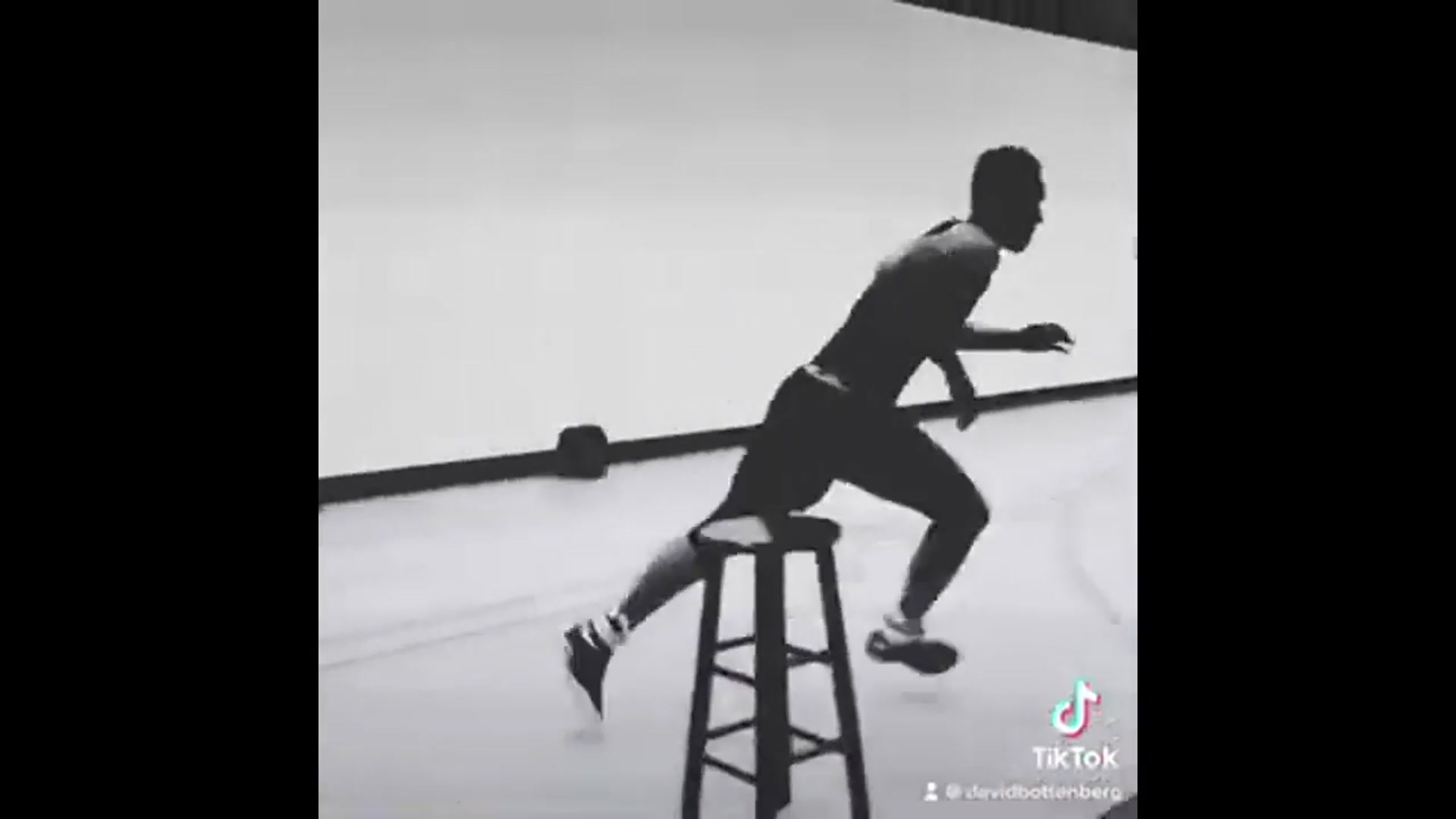 'Video thumbnail for david bottenberg: are you obsessed with basketball?'