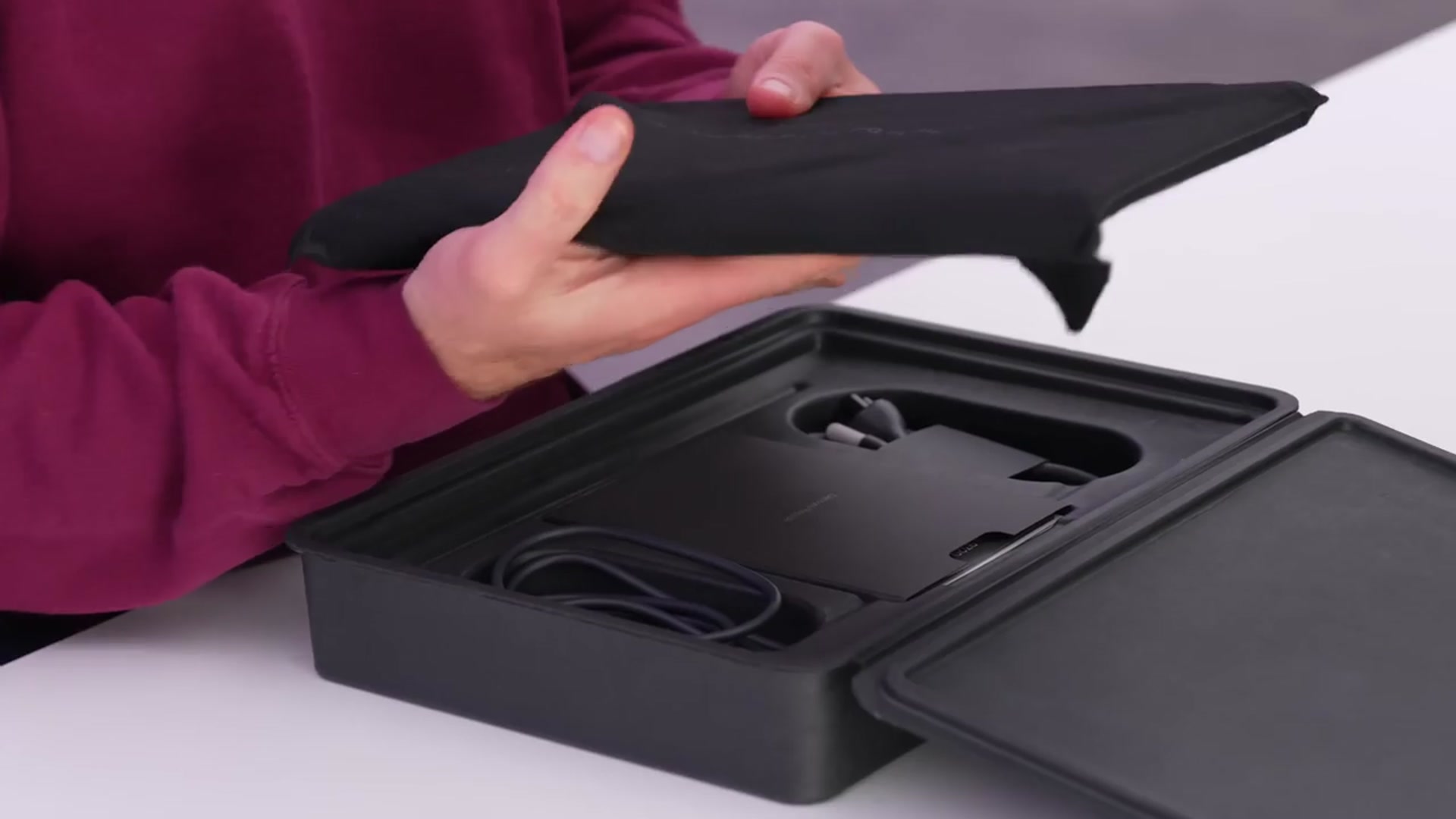 'Video thumbnail for The New Dell XPS 13 Plus is STUNNING'