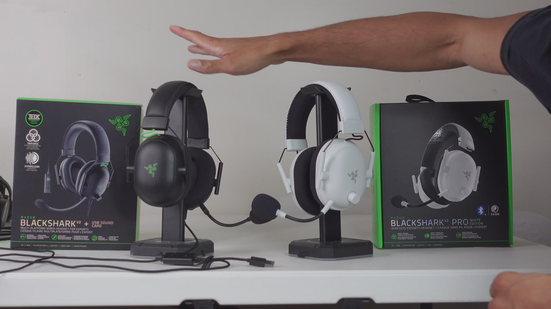 Razer Kraken V3 vs Kraken V3 X — Stream Tech Reviews by BadIntent