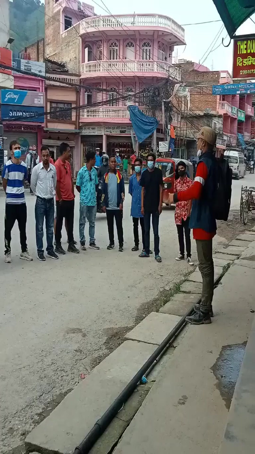 Video thumbnail for Messenger creation 1419399066021860