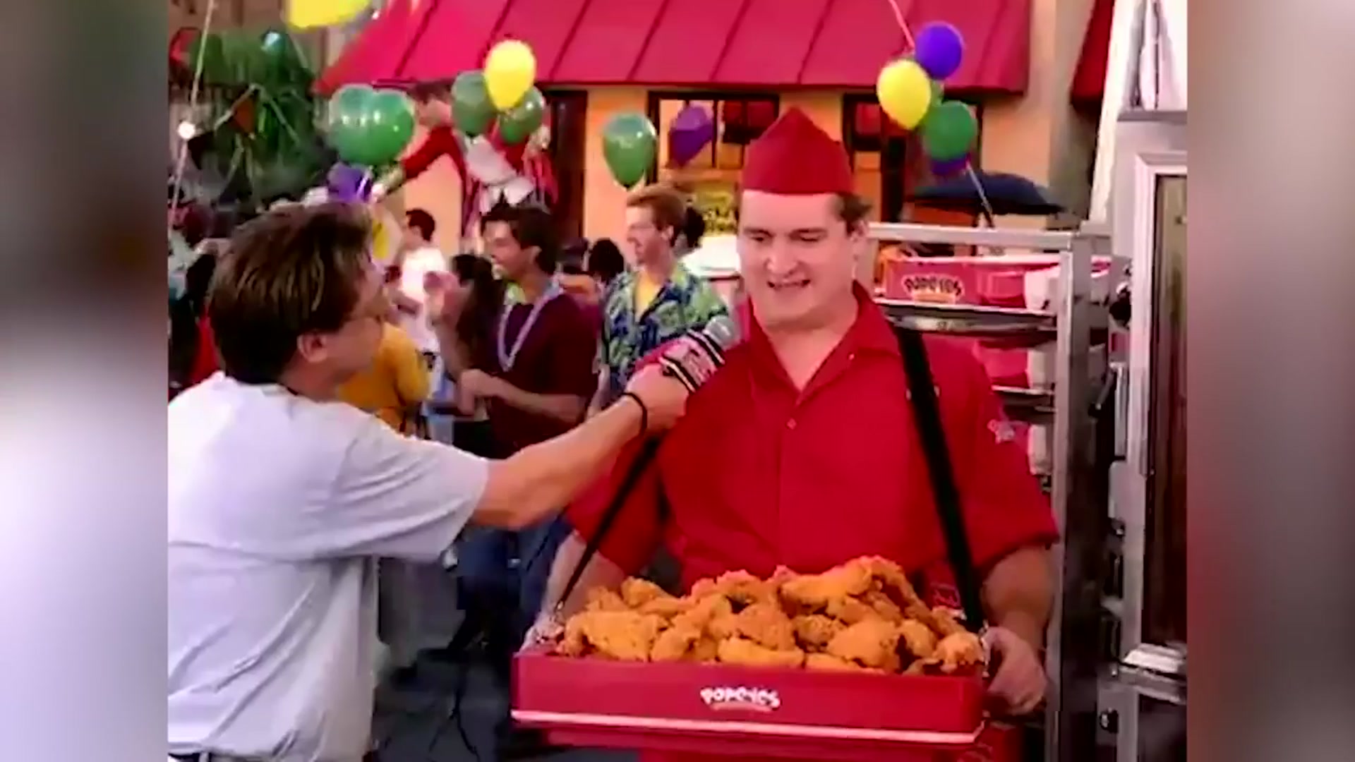 'Video thumbnail for Fast Food Employees Reveal The One Item You Need To Order'