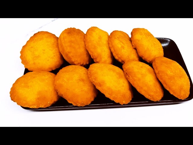 Video thumbnail for Mandazi Recipe/Easy, Cheesy And Tasty Breakfast Idea