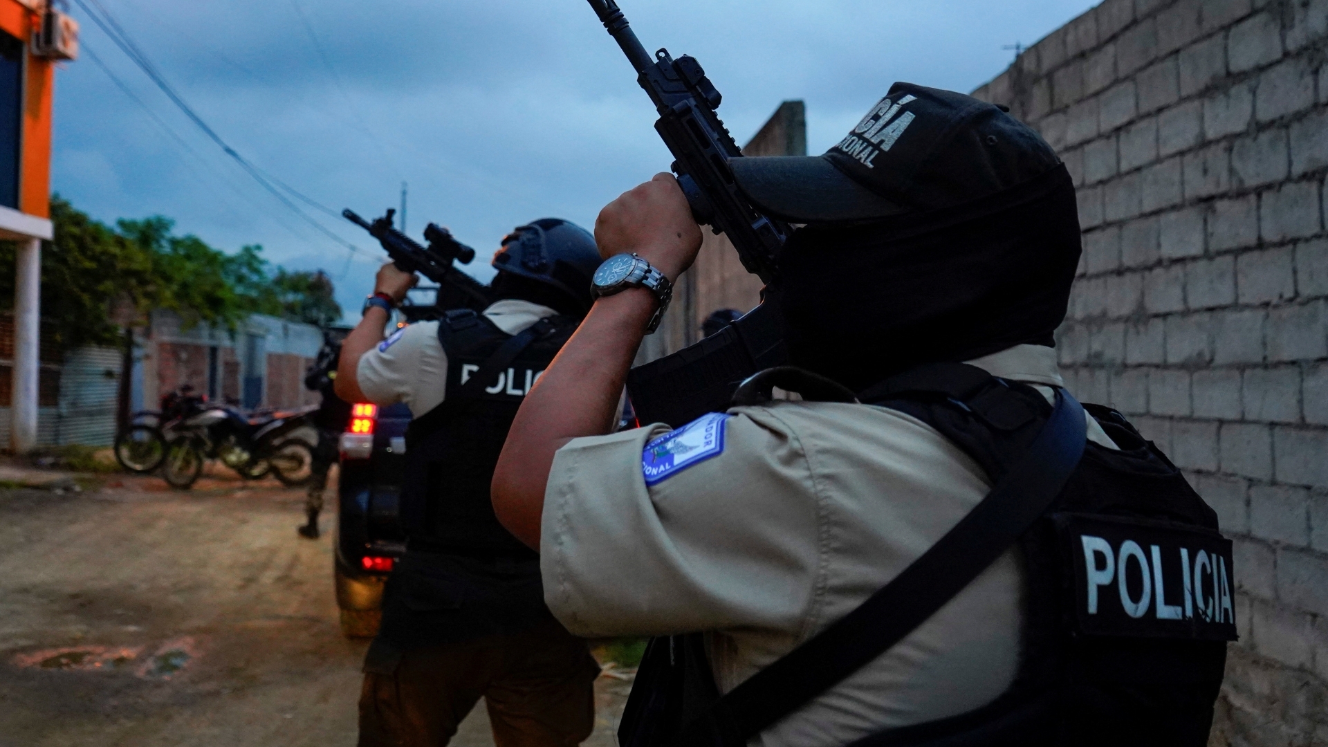 'Video thumbnail for Ecuador drug kingpin arrested: 'Fito' faces potential extradition to the US'