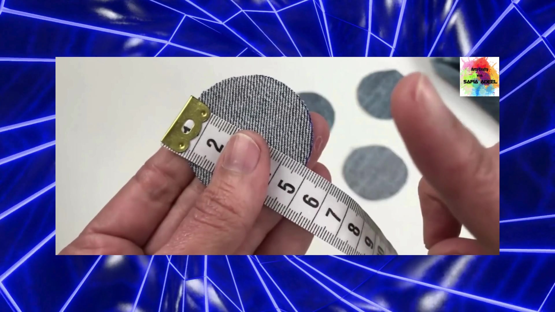 Video thumbnail for By Using Old Jeans To Make Doll Key Chain