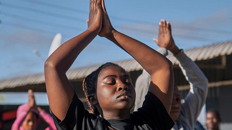 'Video thumbnail for Zimbabwe: Yoga in a tavern is the latest mental health outreach'