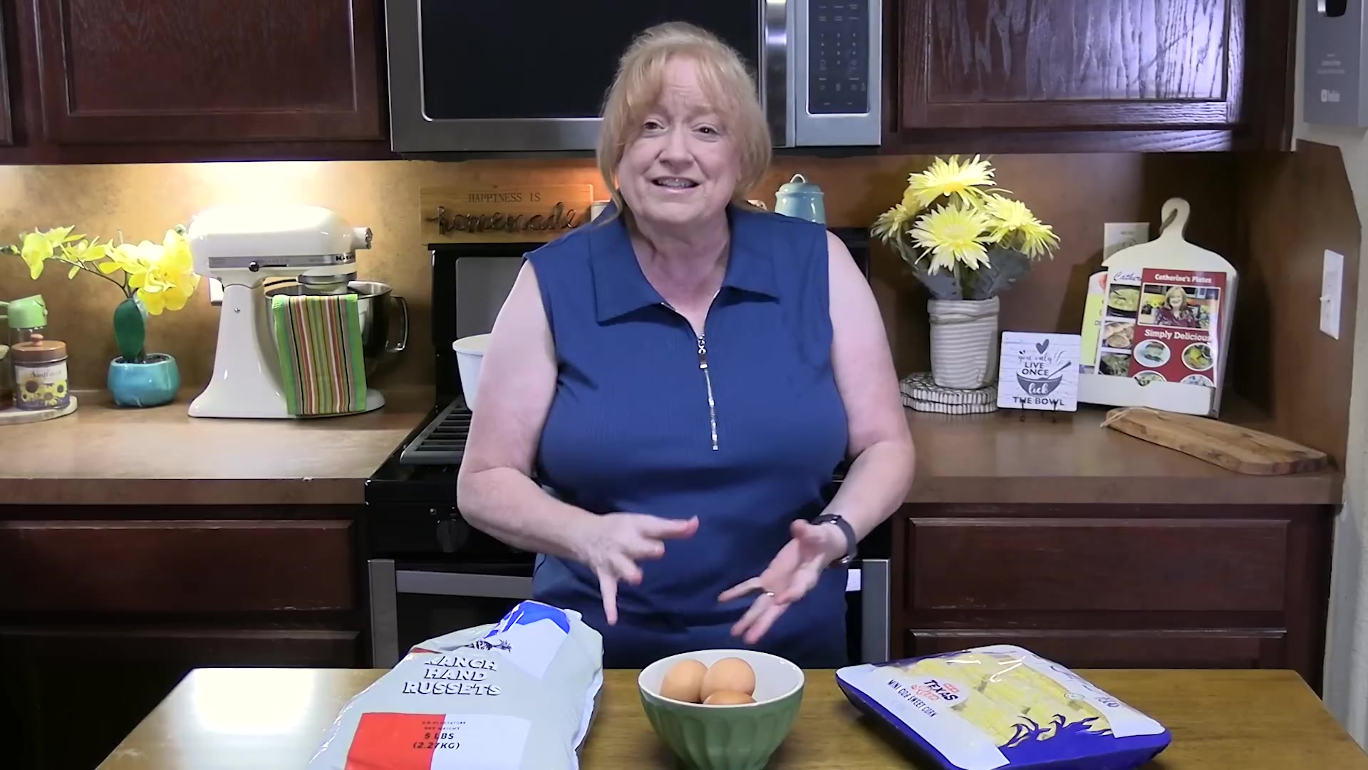 'Video thumbnail for STREET CORN POTATO SALAD The Best of 2 Classic Side Dishes'