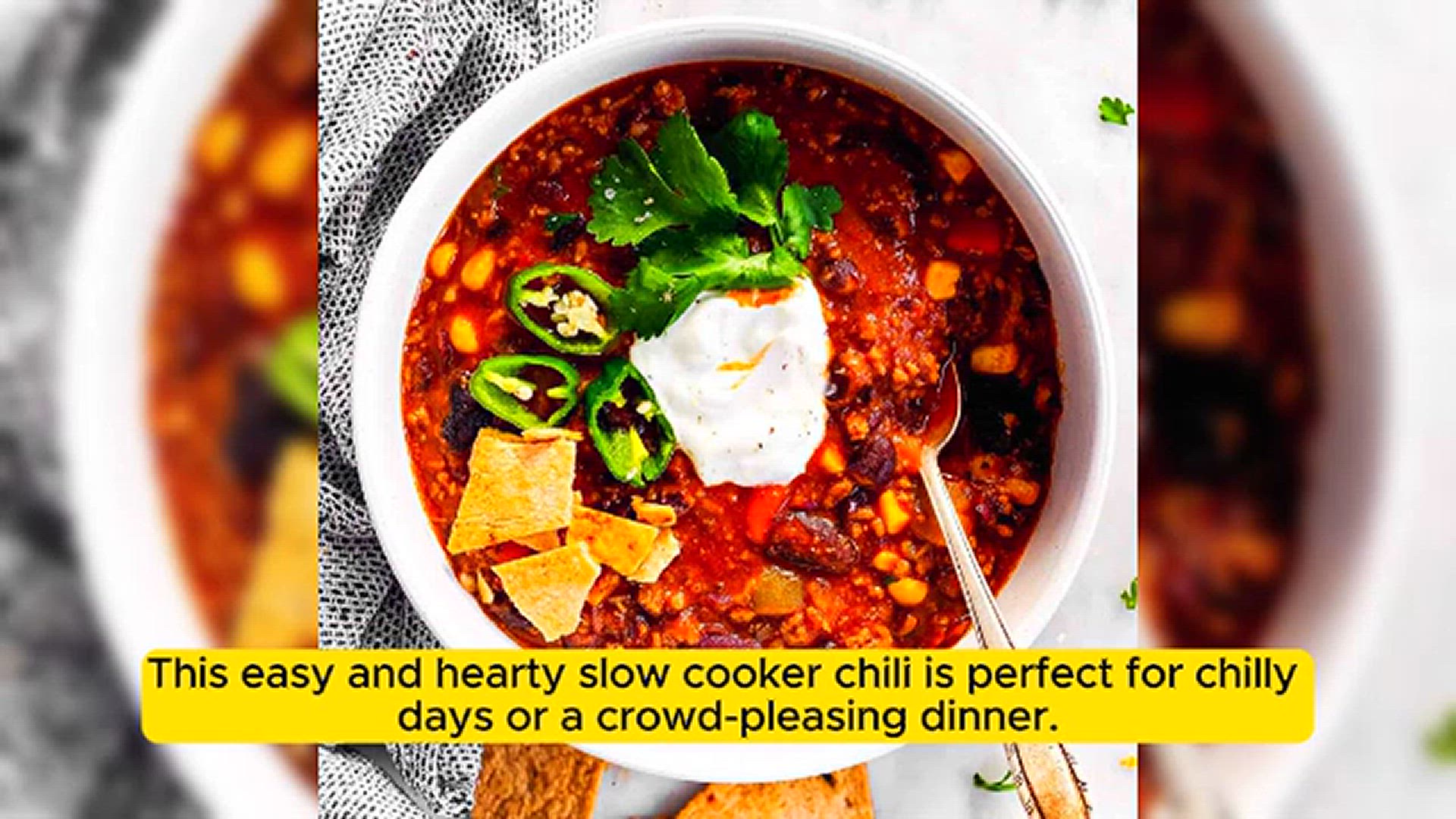 'Video thumbnail for Healthy And Easy Slow Cooker Chili Recipe '