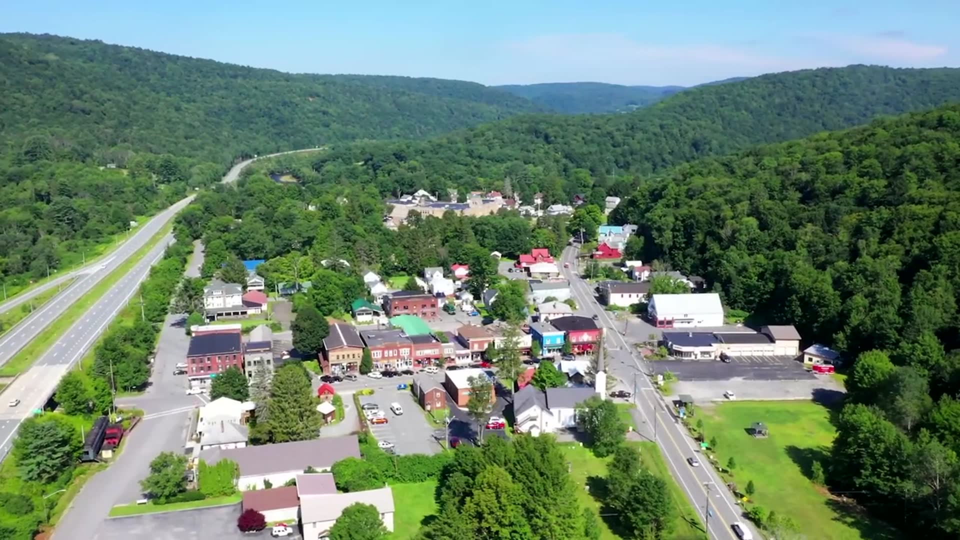'Video thumbnail for 10 US Cities Practically Begging People to Retire There'