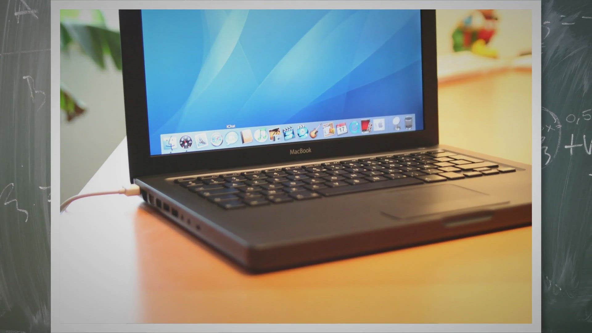 Video thumbnail for Screen Savvy: Mastering Laptop Screen Repair for a Flawless Display