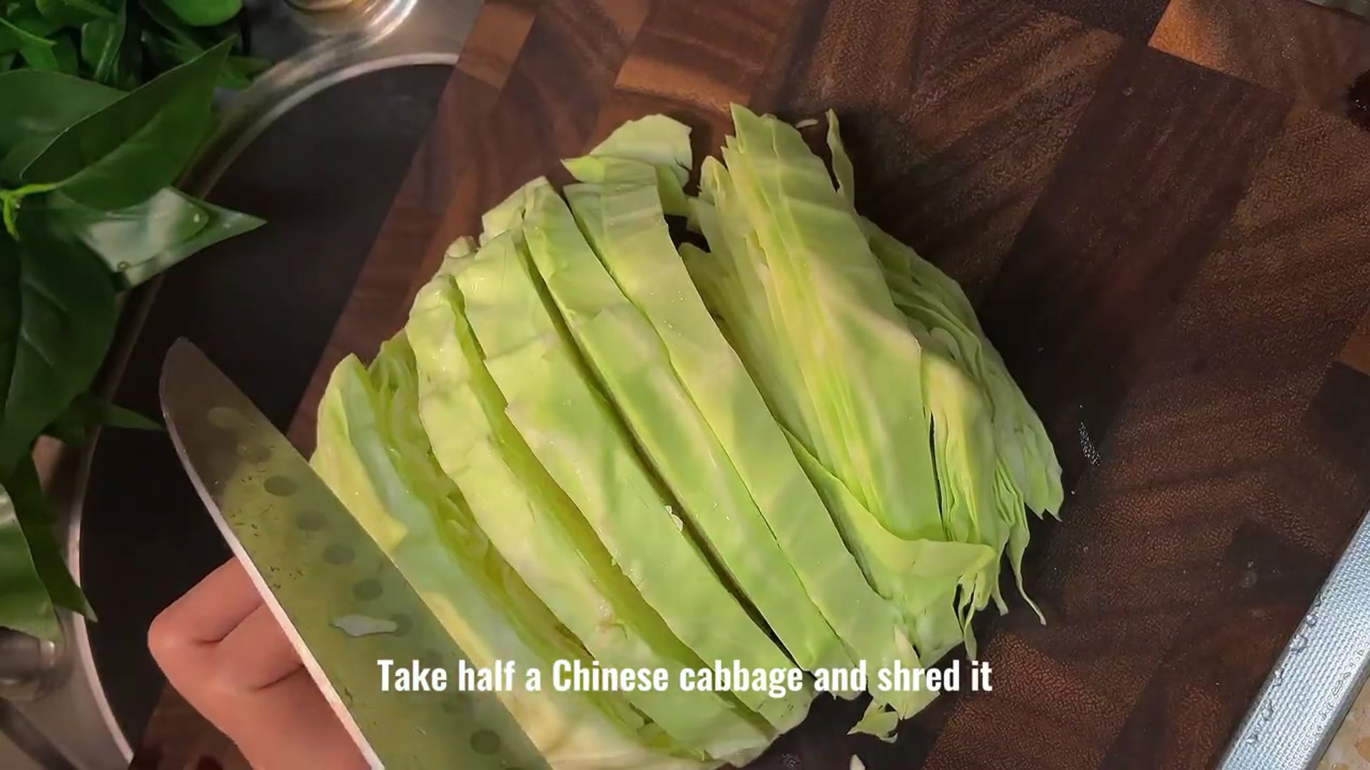 Video thumbnail for This Chinese Cabbage and Egg Stir Fry is super crispy and tasty – you ll want seconds (720P 60FPS)