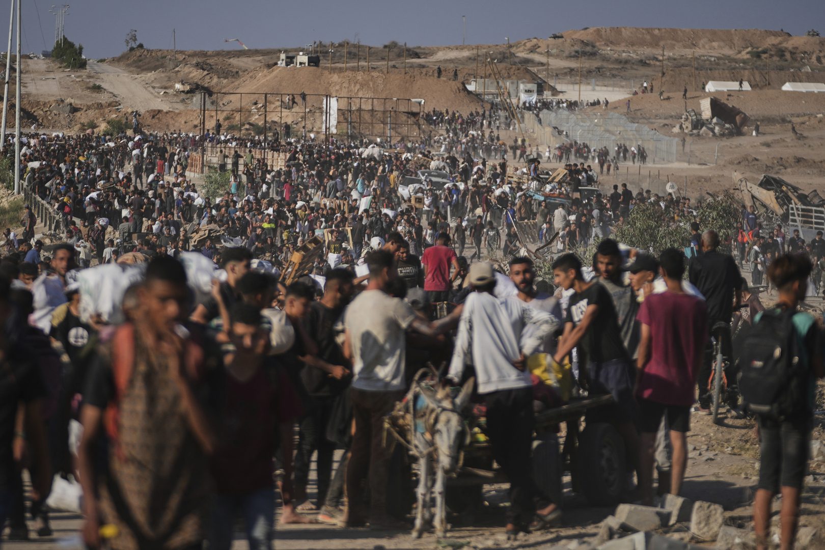 'Video thumbnail for Shocking new claims by Israeli soldiers about killings of aid seekers'