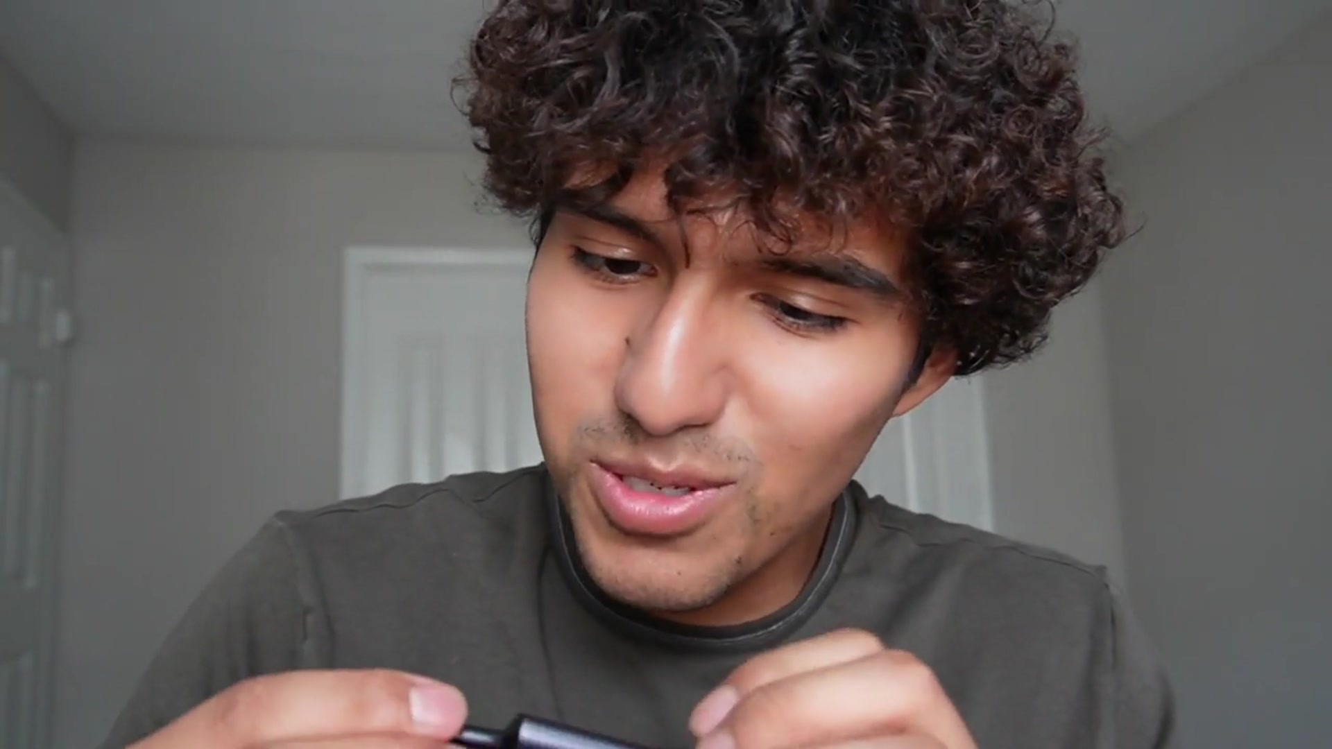 'Video thumbnail for UGREEN UHS-II USB C SD Card Reader Review'