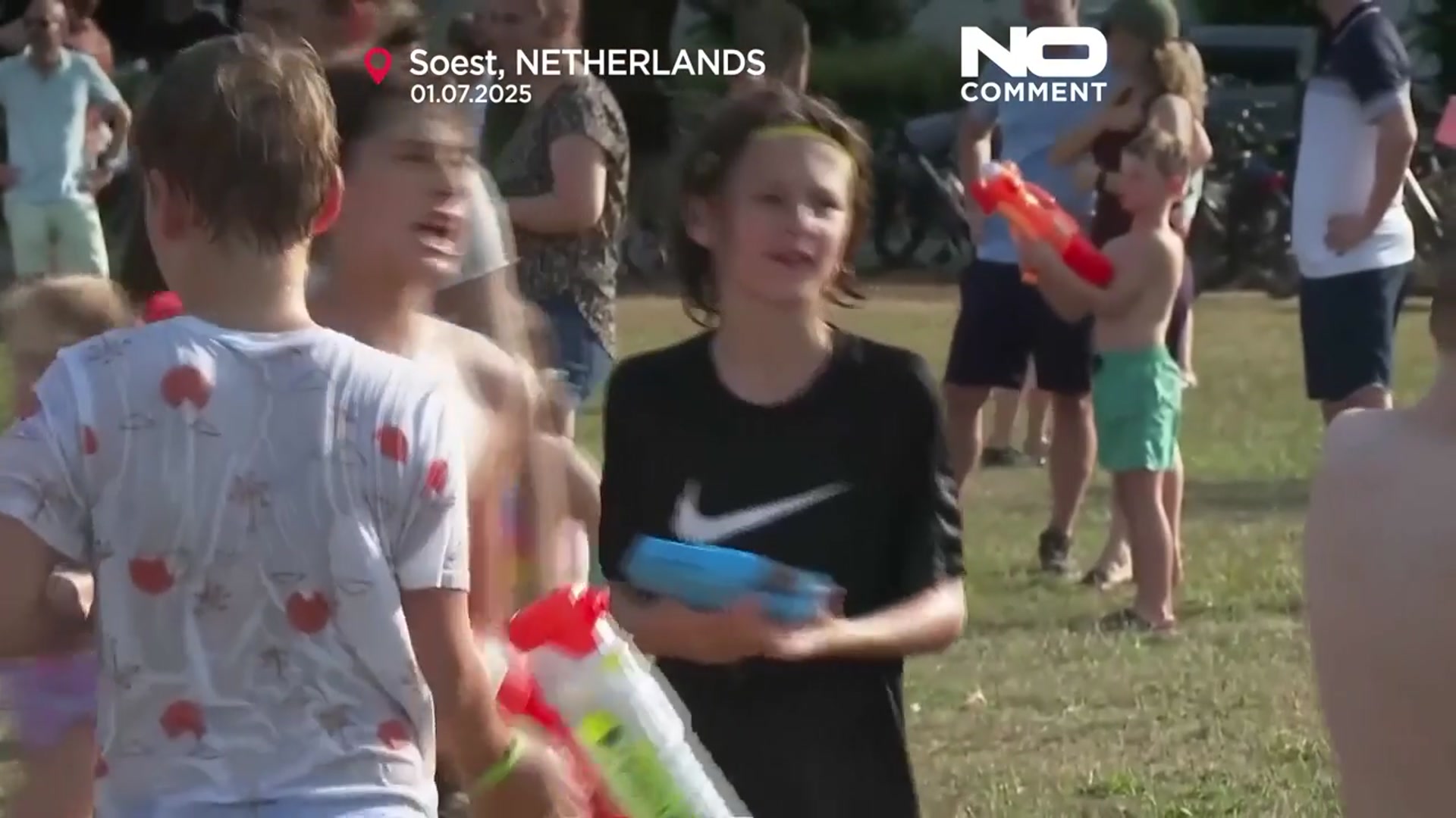 'Video thumbnail for Dutch town cools down with firefighter-led water fight'