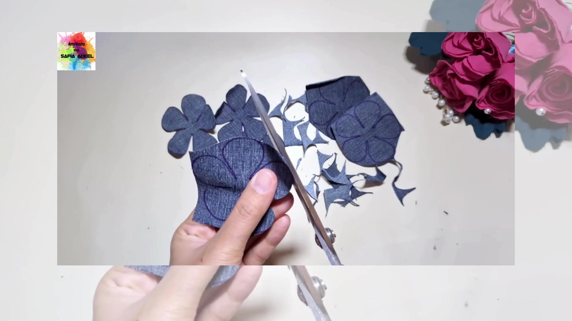 Video thumbnail for DIY  Old Jeans /  Beautiful Rose By Using Old Jeans