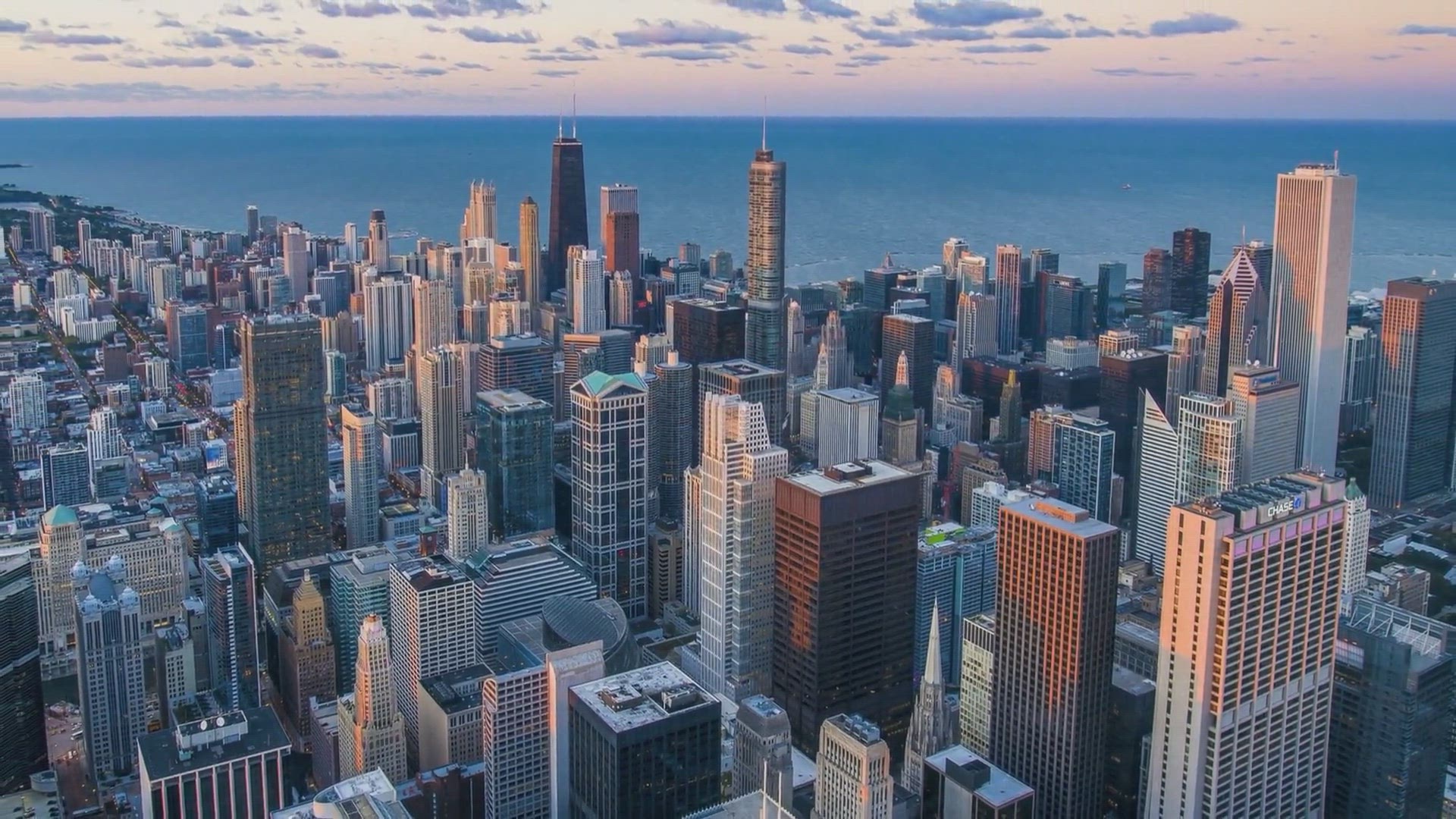 'Video thumbnail for Exploring Chicago's Climate: What to Expect Weather-Wise in the Windy City'