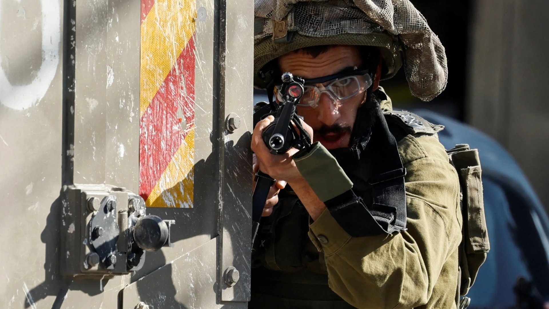 'Video thumbnail for Killed while waiting for food: Israeli soldiers speak to media about orders to shoot'