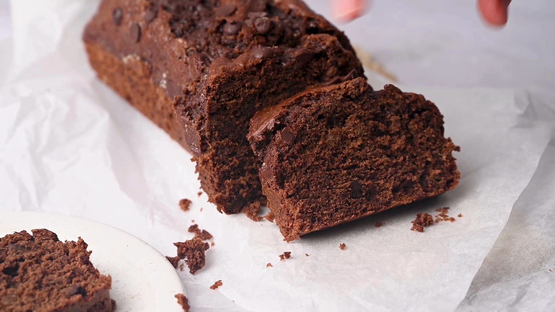 'Video thumbnail for Double Chocolate Chip Banana Bread Cake'