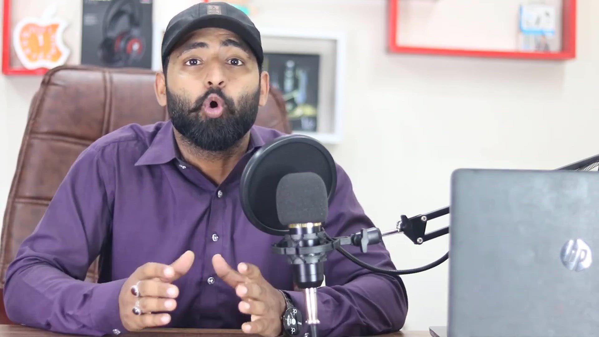 'Video thumbnail for How to Viral Blog Post __ Viral Blog Website (Hindi) _ Get Website Traffic Fast'