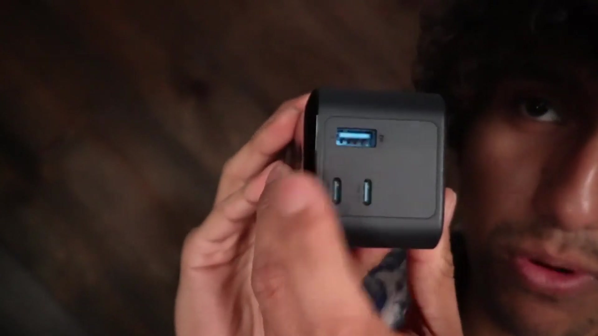 'Video thumbnail for Anker 737 Power Bank 24,000mAh Portable Charger Review'