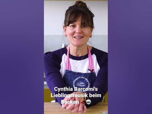 'Video thumbnail for Hättest du gedacht, dass Cynthia Barcomi DIESE Musik in ihrer Küche hört? 😱 #shorts'