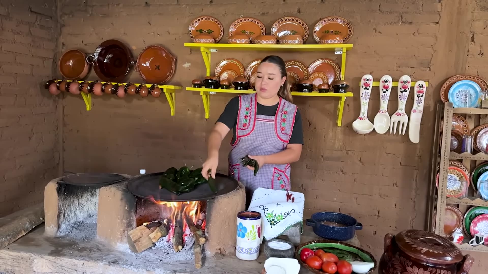 Video thumbnail for Como Hacer Un Almuerzo Bien Ranchero En 10 Minutos(720P_HD)