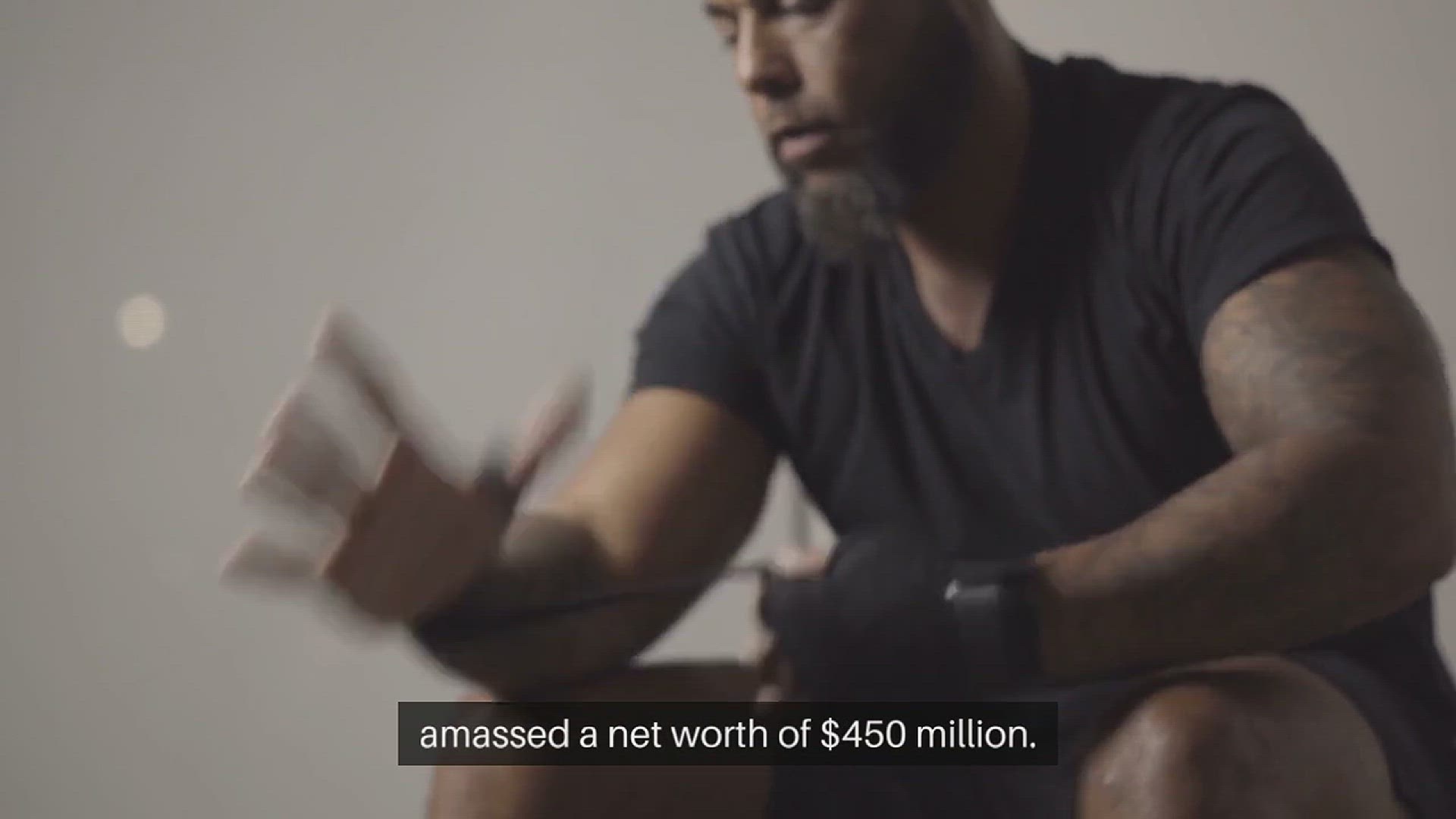 'Video thumbnail for Rich Dudes│Floyd Mayweather's $450M Winning Streak Beyond the Ring'