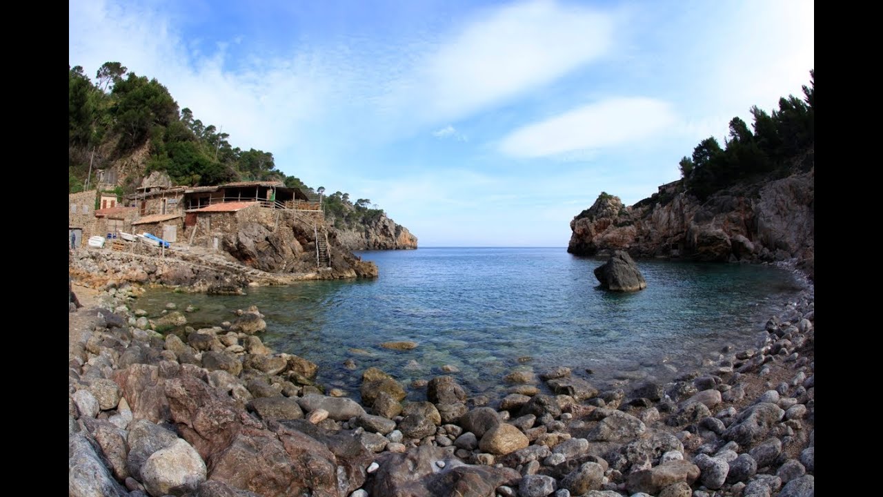 'Video thumbnail for Rundwanderung ab Deía auf Mallorca'