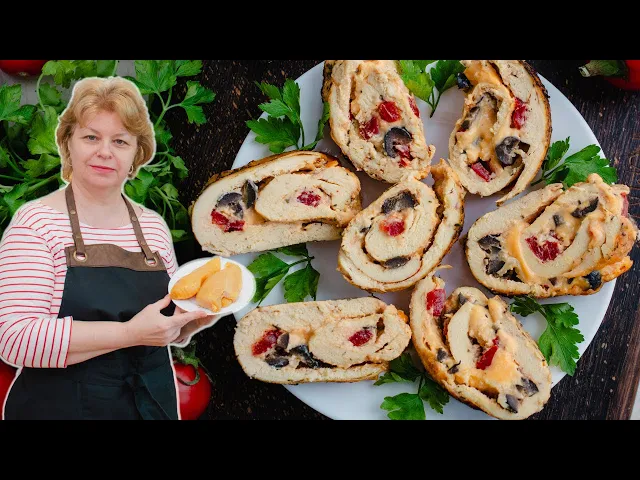 'Video thumbnail for Ușoară și delicioasă: ruladă din carne de PUI cu CAȘCAVAL - rețeta perfectă la prânz și mic dejun'