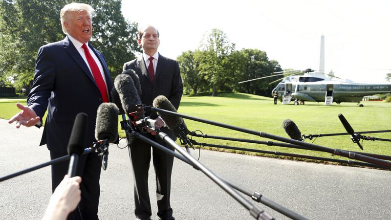 Video thumbnail for Trump downplays US State Department's failure to release more Epstein files