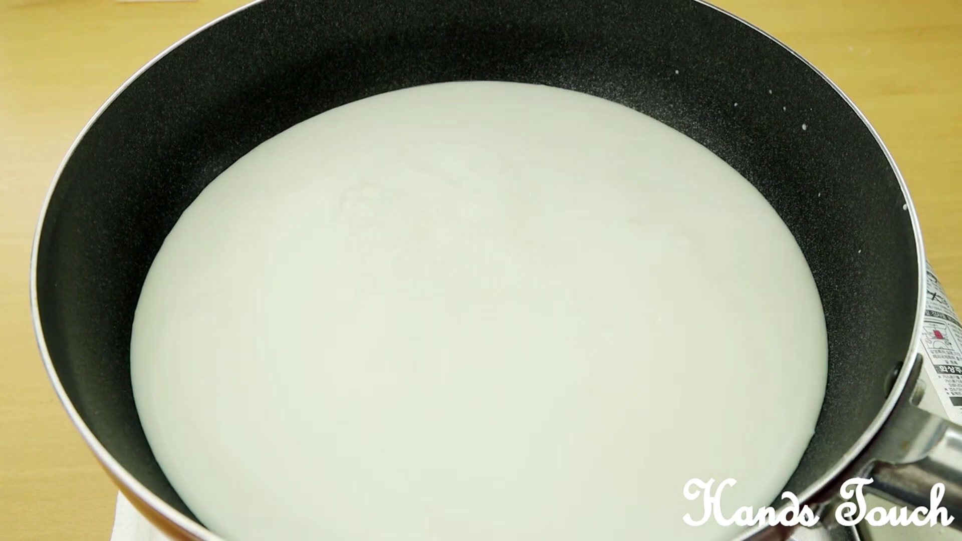 Video thumbnail for Malai Bread Roll Without Milk powder – Dessert Recipe – Dessert Without Condensed Milk _ Cream(720P_HD)