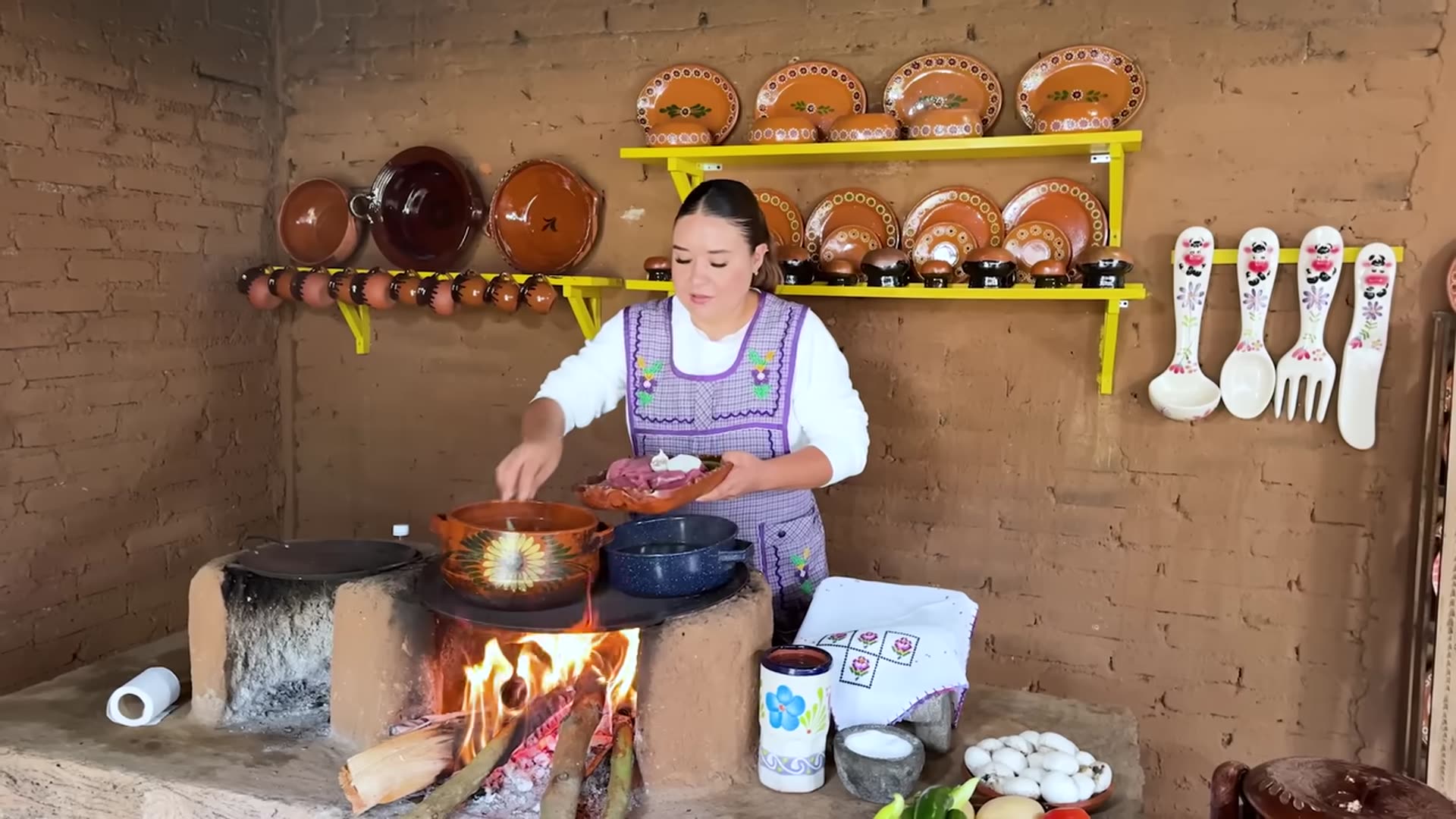 Video thumbnail for Como Hacer Ropa Vieja_ Receta FÁCIL Y SABROSA. La Cocina En El Rancho(720P_HD)