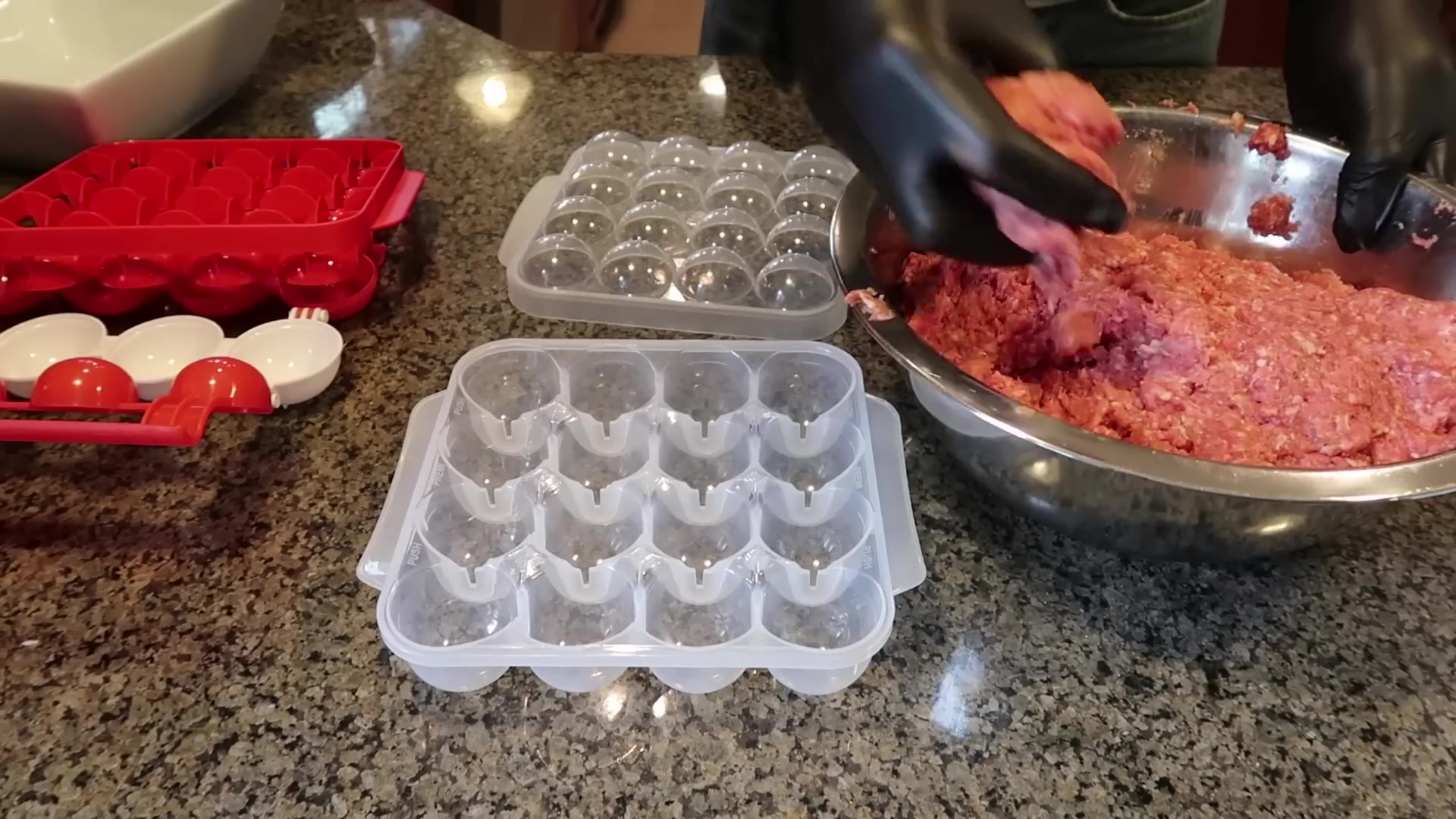 Video thumbnail for 8.8 Meatball Gadgets put to the Test (1080p 30fps)