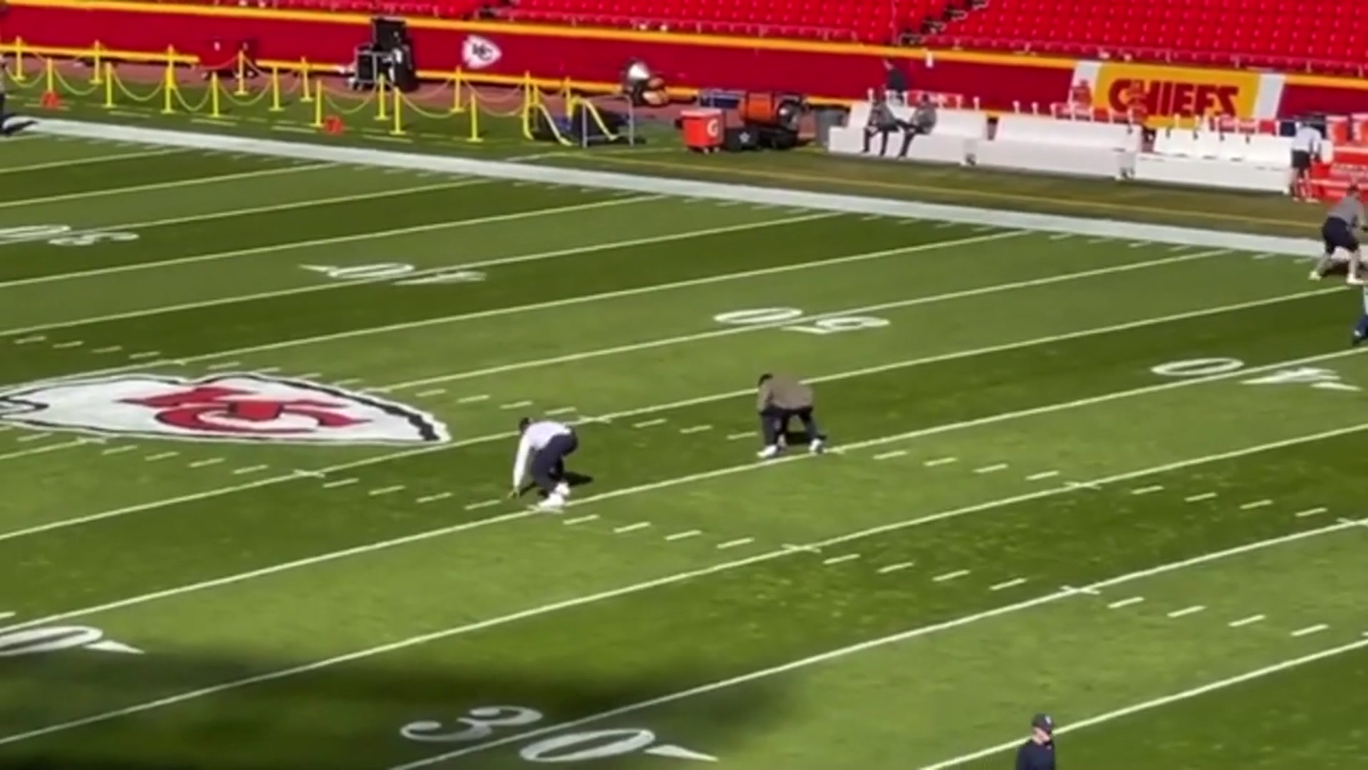 'Video thumbnail for law nation sports: cowboys tyron smith & la'el collins pregame warmups'