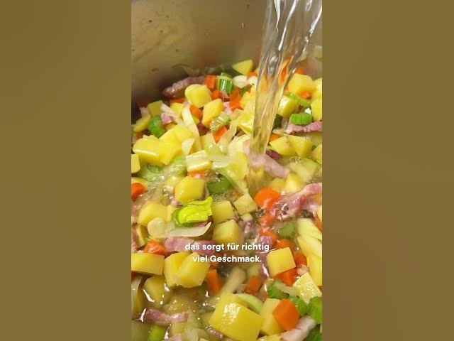 'Video thumbnail for Deftige Kartoffelsuppe wie von Oma #shorts'