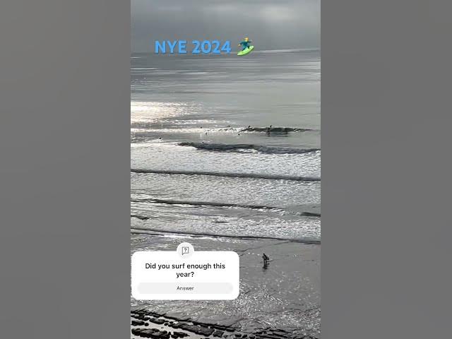 'Video thumbnail for New Years Eve Surf at Beacons in Leucadia #beacons #surf #nye'