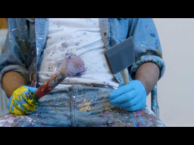 Video thumbnail for Contemporary Artist MD Tokon Working on Paintings in His New York Studio