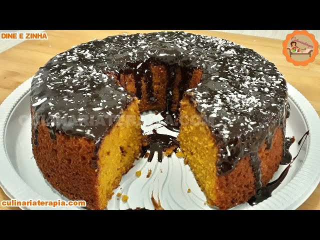 'Video thumbnail for BOLO DE CENOURA FOFINHO SEM GLÚTEN E SEM LACTOSE COM COBERTURA DE CHOCOLATE'