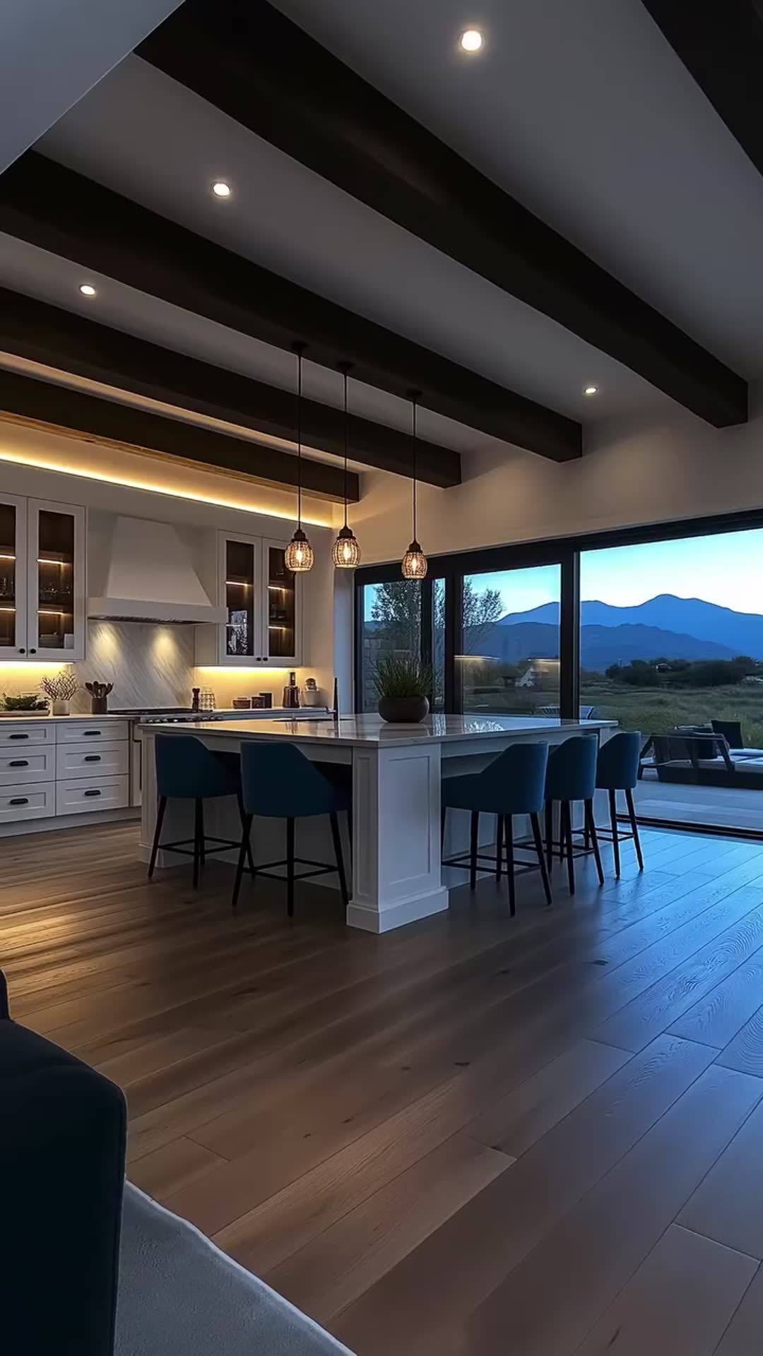 Video thumbnail for ec8d2343a1467bfdb72e84514c7d0112