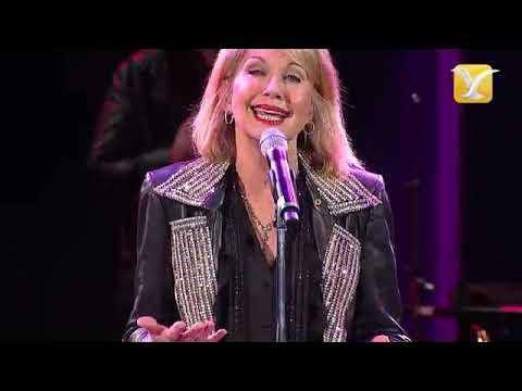 'Video thumbnail for Olivia Newton-John canta: "Hopelessly Devoted to You"'